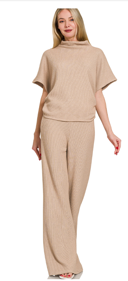 Luxe Lounge Set in Mocha