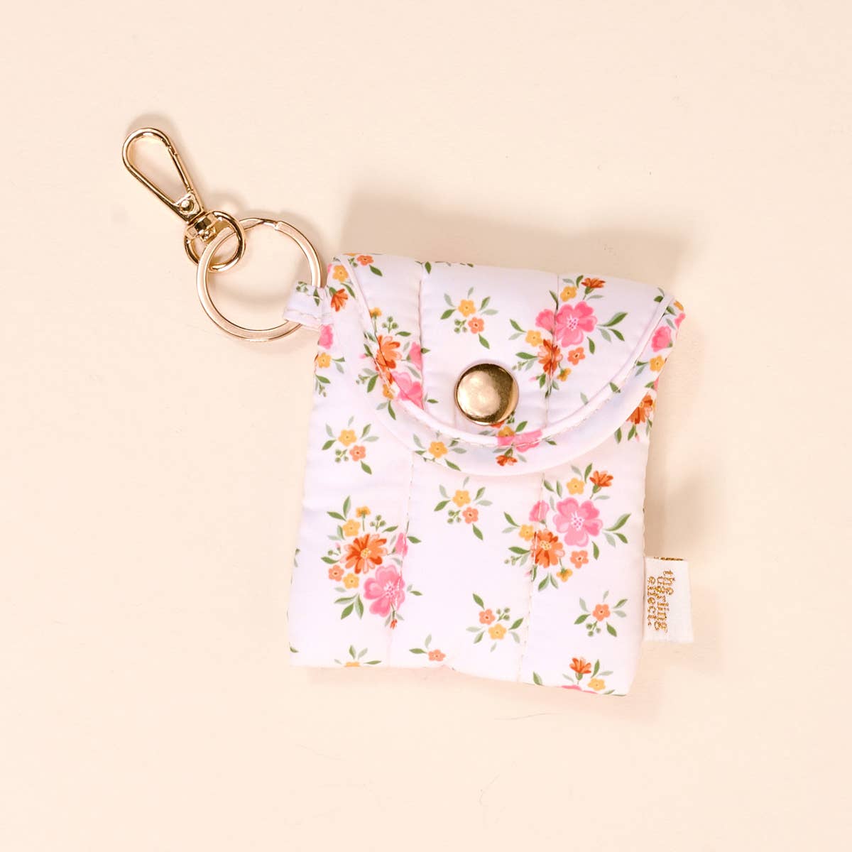 Puffy Earbud Case Keychain–Endless Daydream Cream
