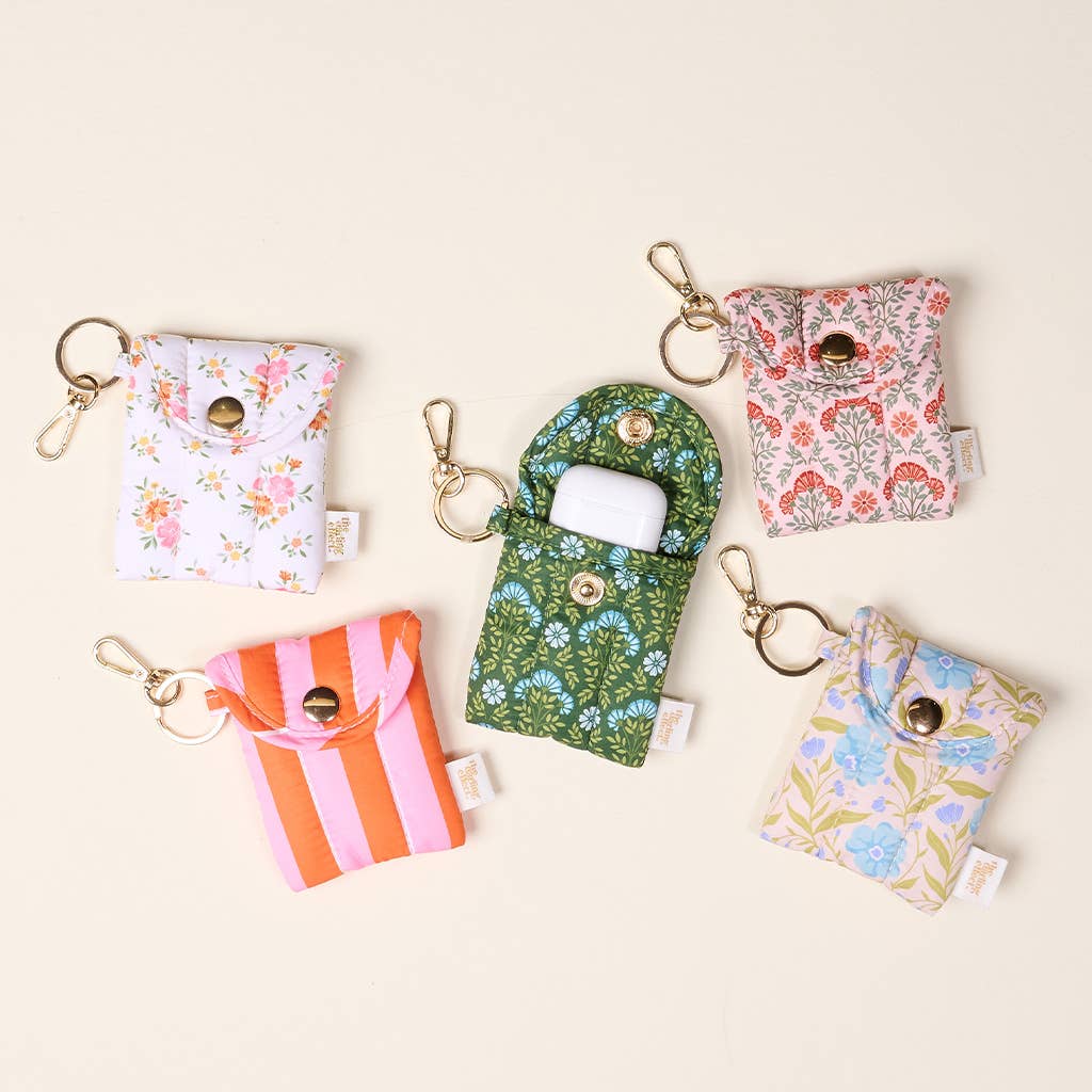 Puffy Earbud Case Keychain–Endless Daydream Cream