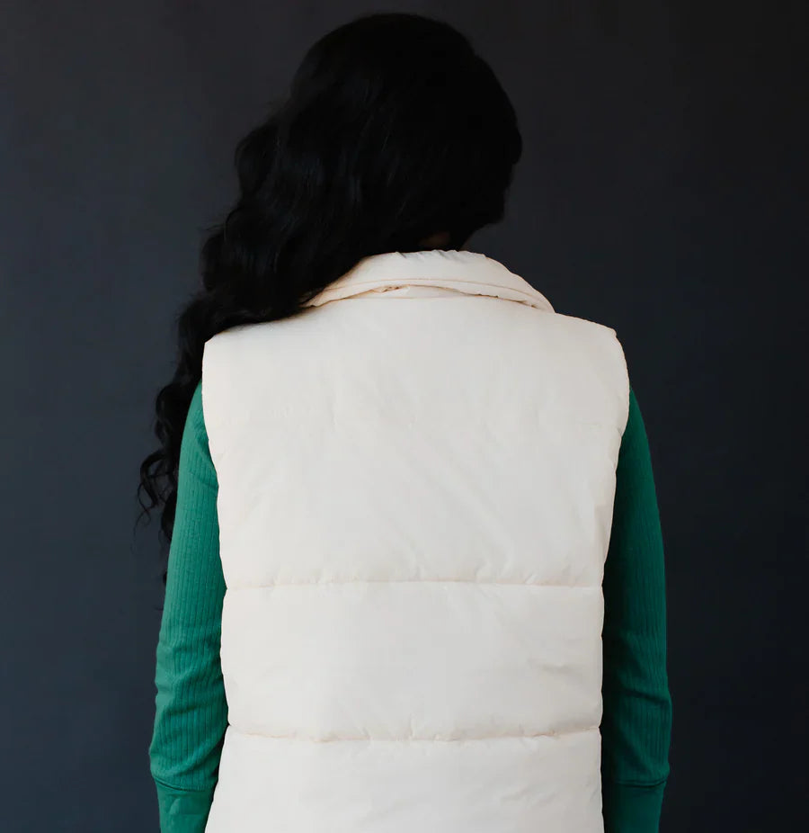 Peak Puffer in Oatmeal