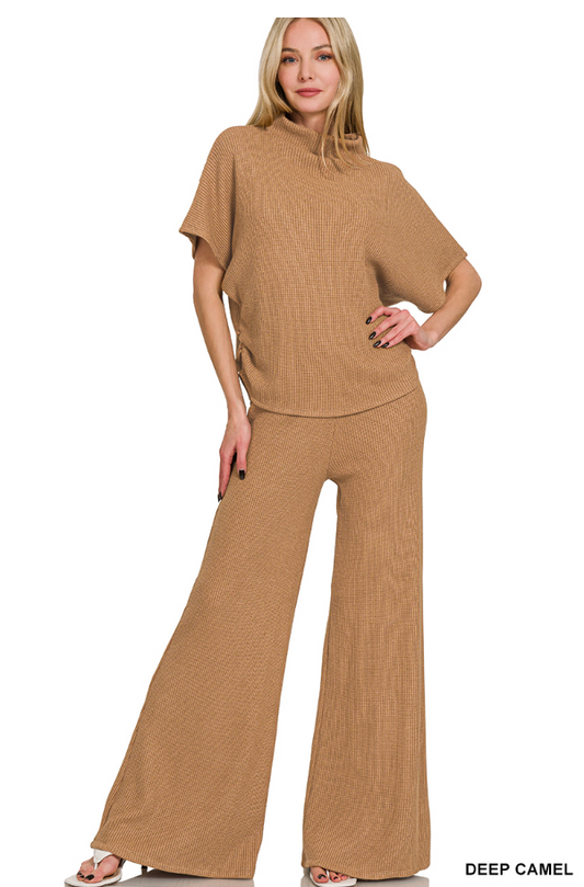 Luxe Lounge Set in Camel