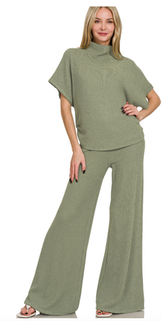 Luxe Lounge Set in Olive